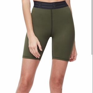 GOOD‎ AMERICAN GA Performance Icon High Waist Bike Shorts Modest Size 1 XS/S